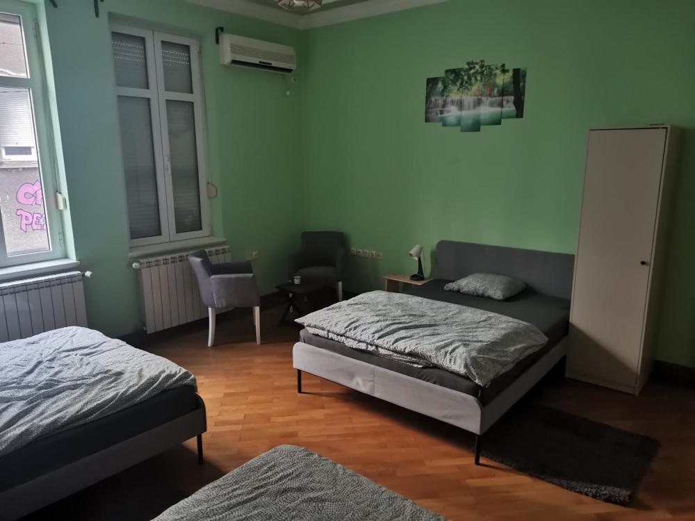 Cozy Palace Hostel Belgrade Exterior photo